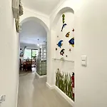 Cosy By Homing البوفيرا