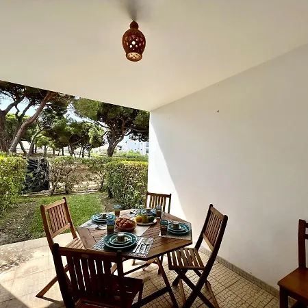 Cosy By Homing Apartment *